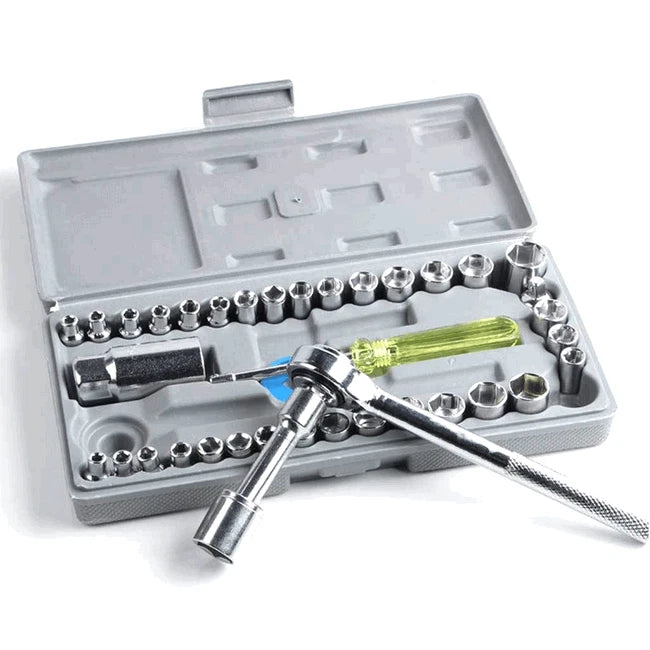 KIT SET CHIAVI A BUSSOLA CON CRICCHETTO 40 PEZZI GIRAVITE VALIGETTA IN PLASTICA